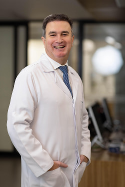 Dr. Jalmir Rogério Aust